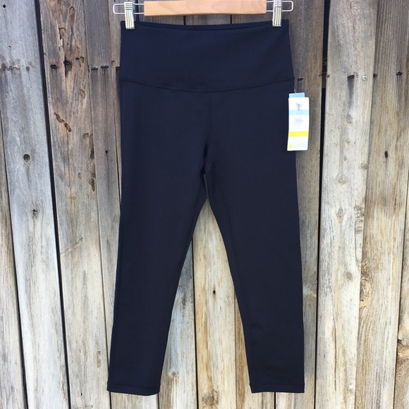 Zella Pants - NWT Zella Studio Lite High Waist Crop Leggings Black S